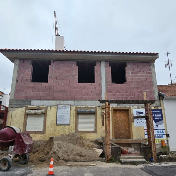 10.Moradia Unifamiliar - Porto - Fiscalização com Processo de Concurso